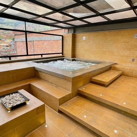 Апартаменты Edificio Helena Медельин Экстерьер фото